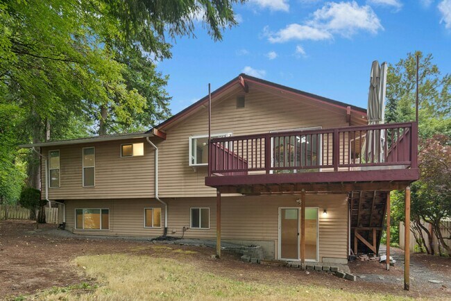 Building Photo - 4bd/2.5ba Bellevue Home