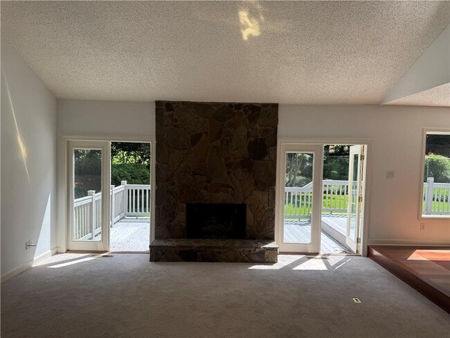 Building Photo - 3707 Loveland Terrace