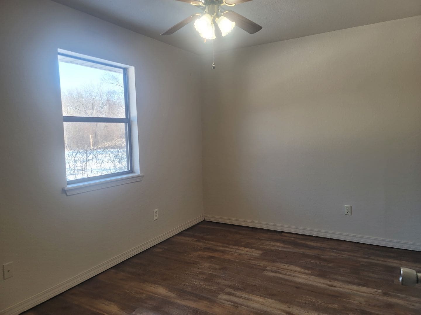 Building Photo - 1243 Charles Dr