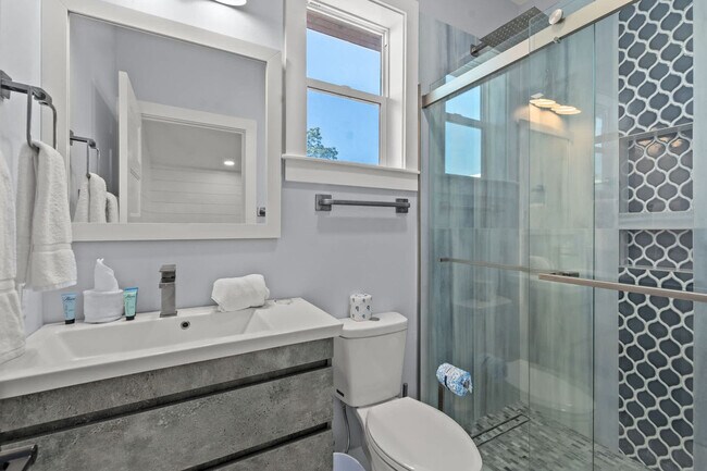 Building Photo - 95 Cobia St