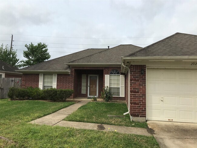 Primary Photo - 2922 Russett Pl W