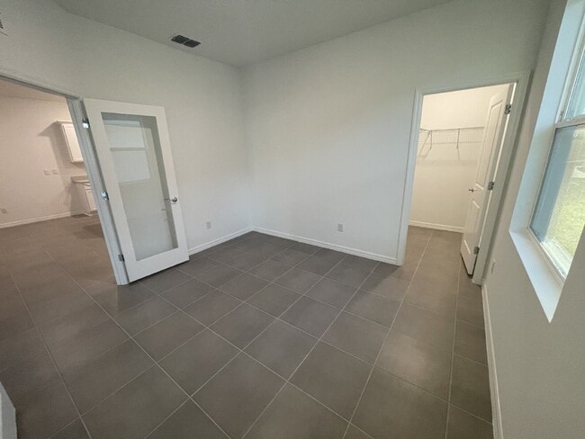 Building Photo - 8506 Bold Cypress Ln