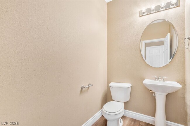 Building Photo - 7616 Perla Del Mar Ave
