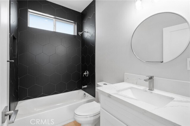 Building Photo - 1318 Malachite Ave