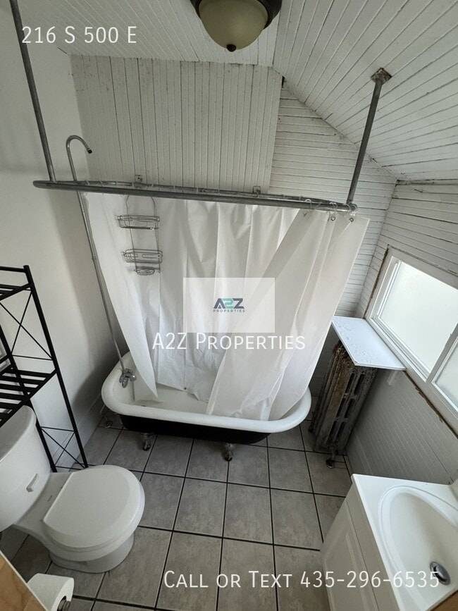 Building Photo - 216 S 500 E