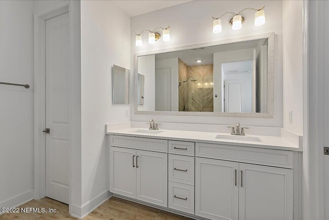 Building Photo - 11485 Gully Ct