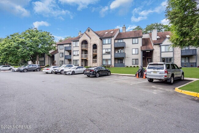 Building Photo - 4403 Aberdeen Dr