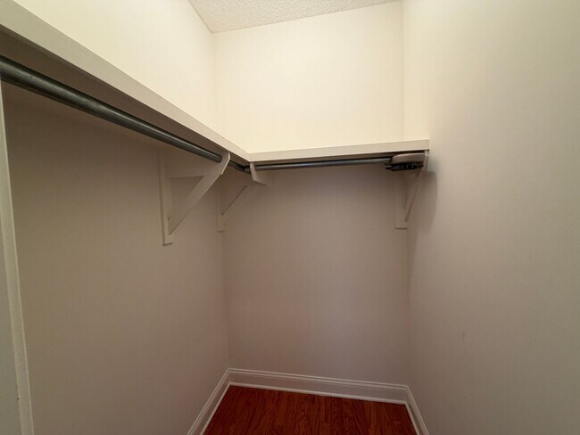 Building Photo - 105 Serenity Ln