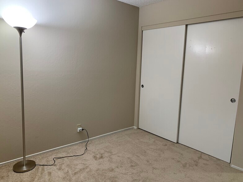 Building Photo - 1919 Ygnacio Valley Rd