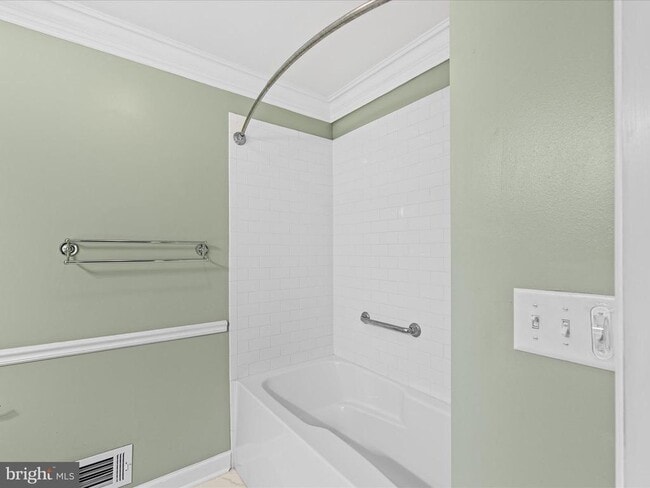 Building Photo - 24345 Widgeon Pl