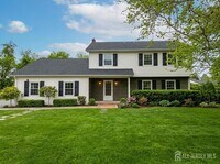 Building Photo - 53 N Post Rd