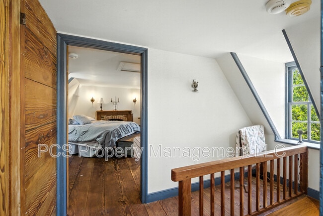 Building Photo - 11826 Colonial Trail W