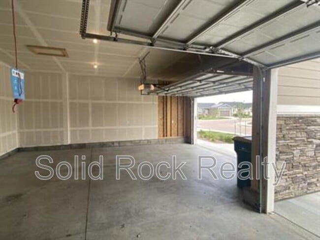 Building Photo - 10736 Hidden Brook Cir