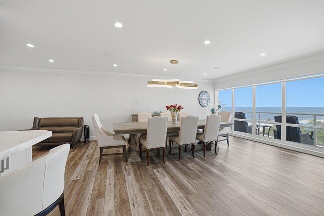 Building Photo - 111 N Pompano Beach Blvd