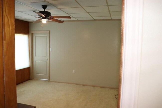 Building Photo - 8421 Baker Dr