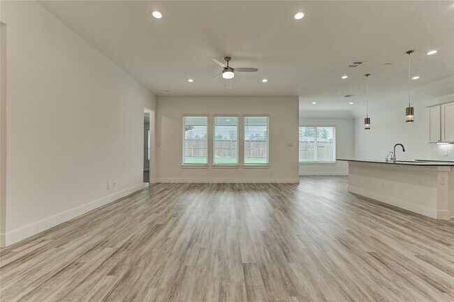Building Photo - 14343 Red Ldg Trl
