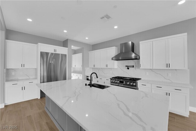 Building Photo - 10648 Stone Ledge Ave