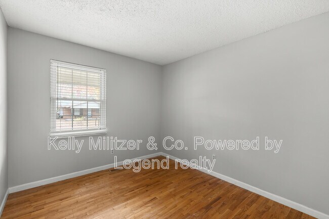 Building Photo - 2126 Northernlimits Dr