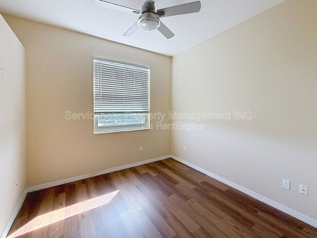 Building Photo - 2500 Trapside Ct