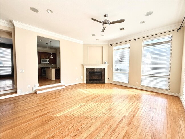 Building Photo - 5430 Crooms St