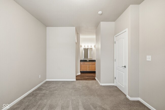Building Photo - 12833 Tradd St