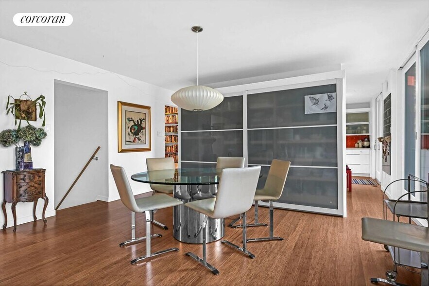 Building Photo - 22 Whitney Rd