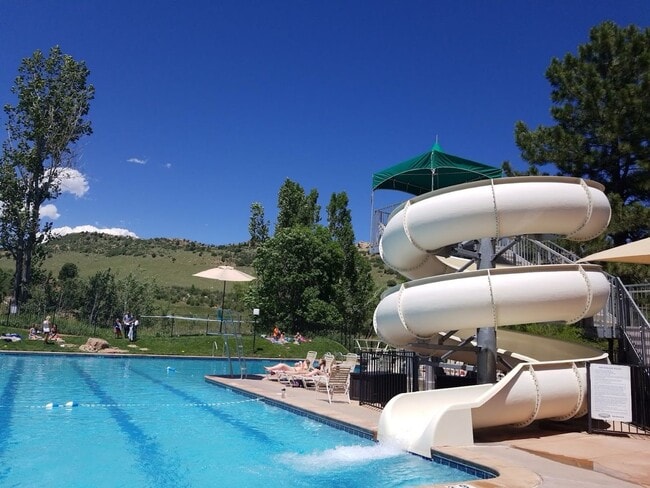 Building Photo - Beautiful 3-Bedroom Home Near Ken Caryl, Parks & Schools!!Available Now!!