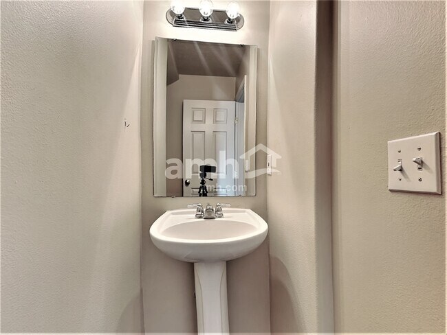 Building Photo - 19817 Alleghenny Way