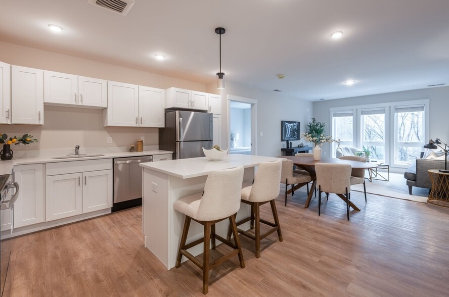 Building Photo - Truslow Residences