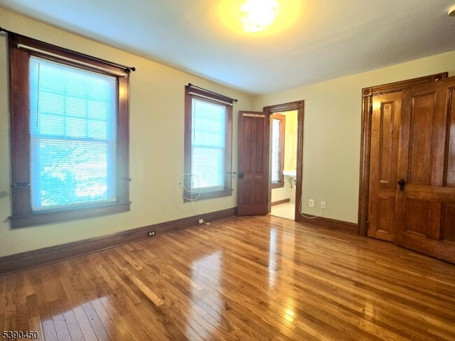 Building Photo - 14 Codington St