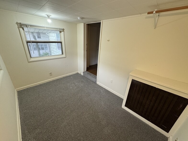 Building Photo - 2019 Sherman Ave