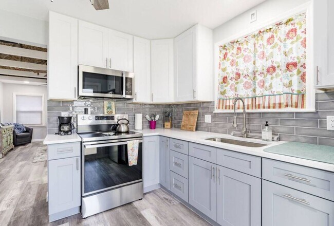 Building Photo - Furnished Beachside Retreat – Steps from the Sand!