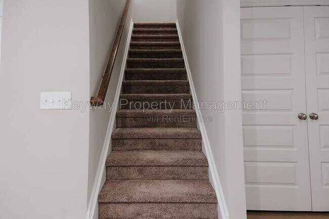 Building Photo - 4508 Chestnut Trl