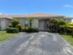 Building Photo - 2728 NW 200th Terrace