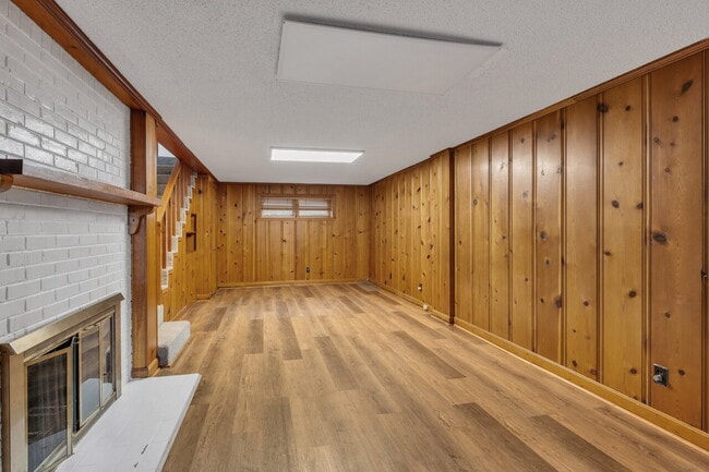 Building Photo - 314 Woodberry Dr