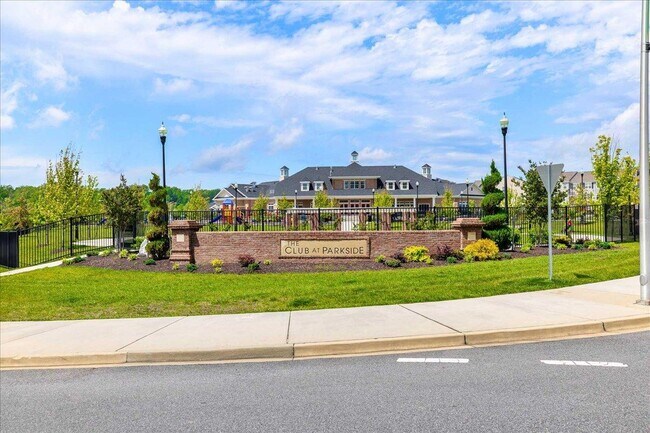 Building Photo - 4213 WOODSPRING Ln