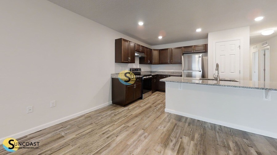 Building Photo - 47 Ponce Deleon Dr