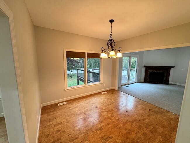 Building Photo - Welcome Home – Spacious East Side Living w...