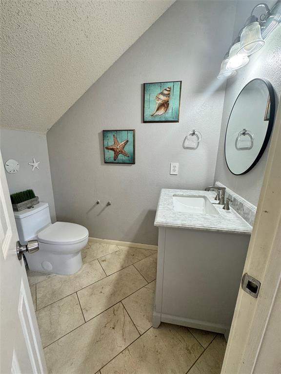Building Photo - 1616 War Horse Ln