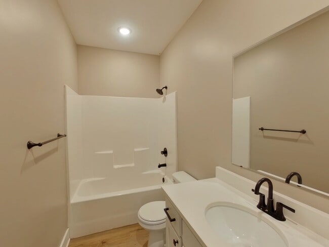 Building Photo - 6814 W White Pne St