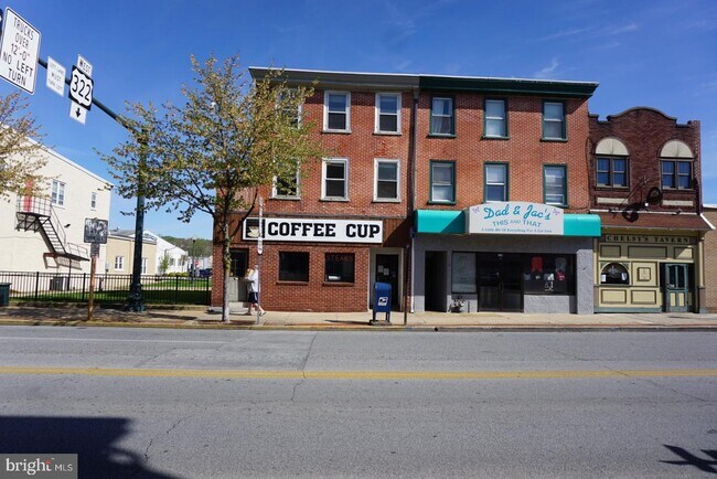 Building Photo - 117 E Lancaster Ave