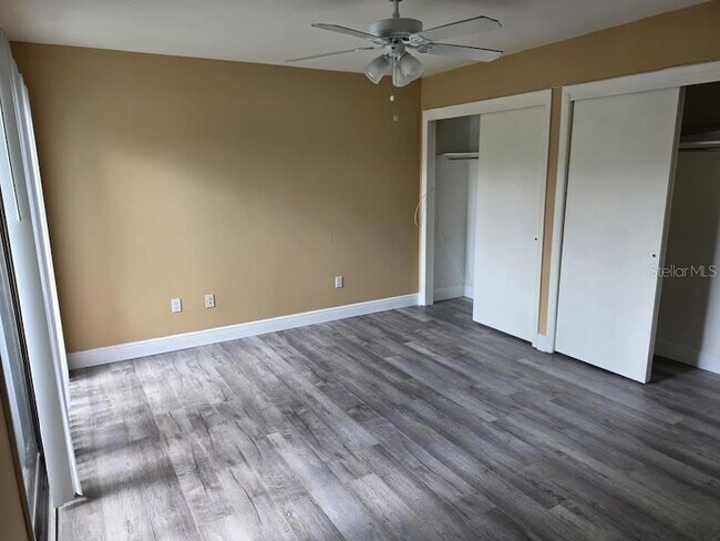 Building Photo - 4158 Pinelake Ln