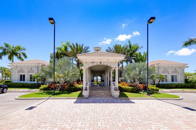Building Photo - 713 NW Leonardo Cir