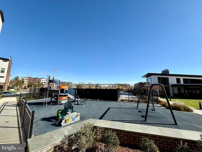 Building Photo - 43544 Jefferson Park St