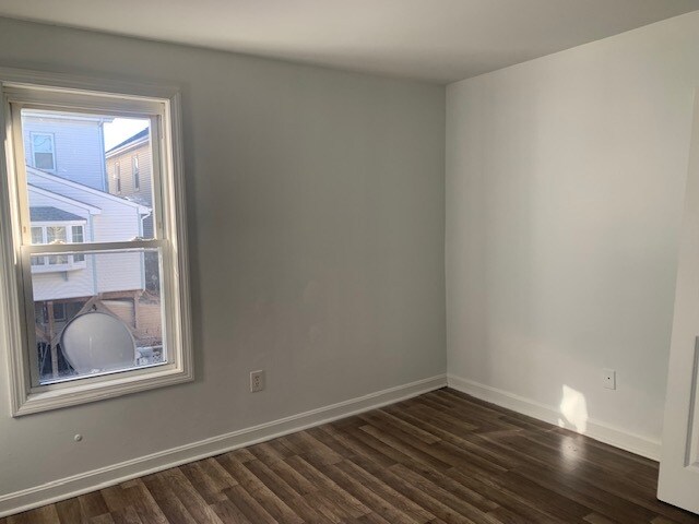 Building Photo - 178 Jencks St