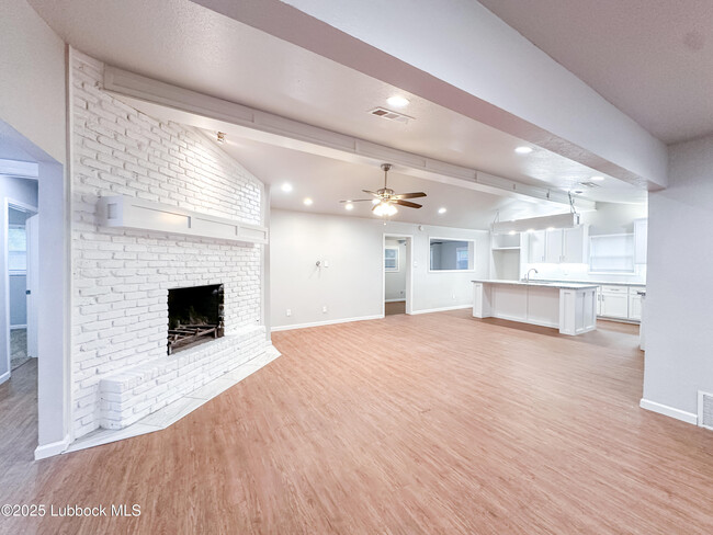 Building Photo - 4311 59th St