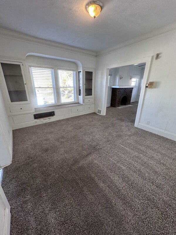 Building Photo - 3412 E 147th St