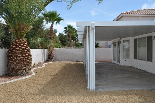 Building Photo - Lovely Single Story Home in Silverado Cany...