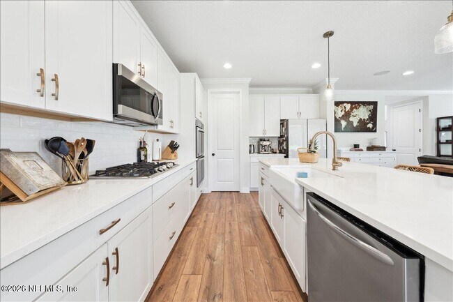 Building Photo - 223 Tanner Trl