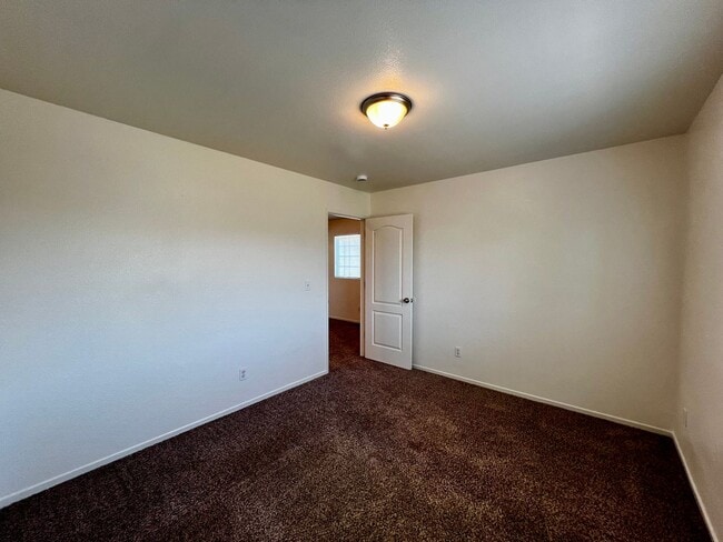 Building Photo - 1230 Sunup Dr